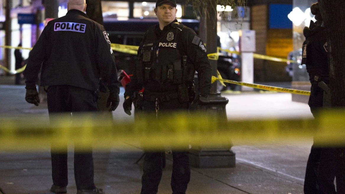 Συνελήφθησαν τέσσερα άτομα που σχεδίαζαν βομβιστικές επιθέσεις στην Καλιφόρνια την παραμονή Πρωτοχρονιάς