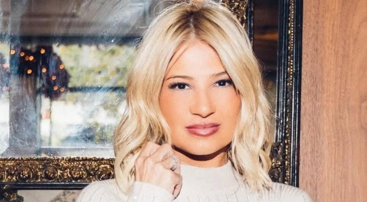 Φαίη Σκορδά: Παντρεύεται τον σύντροφο της Αλέξανδρο Αθανασιάδη - Φωτογραφία