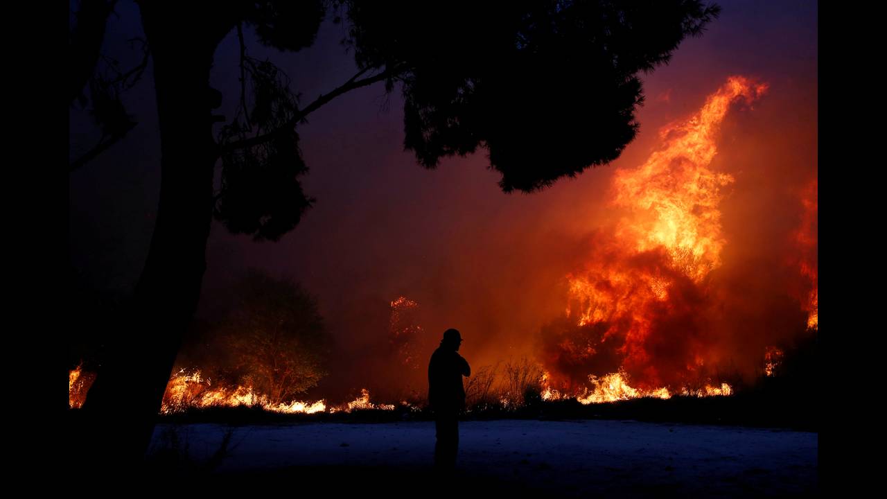 Κυπριακή εταιρεία χαρίζει τα έσοδα της στις οικογένειες των θυμάτων των πυρκαγιών στην Αττική