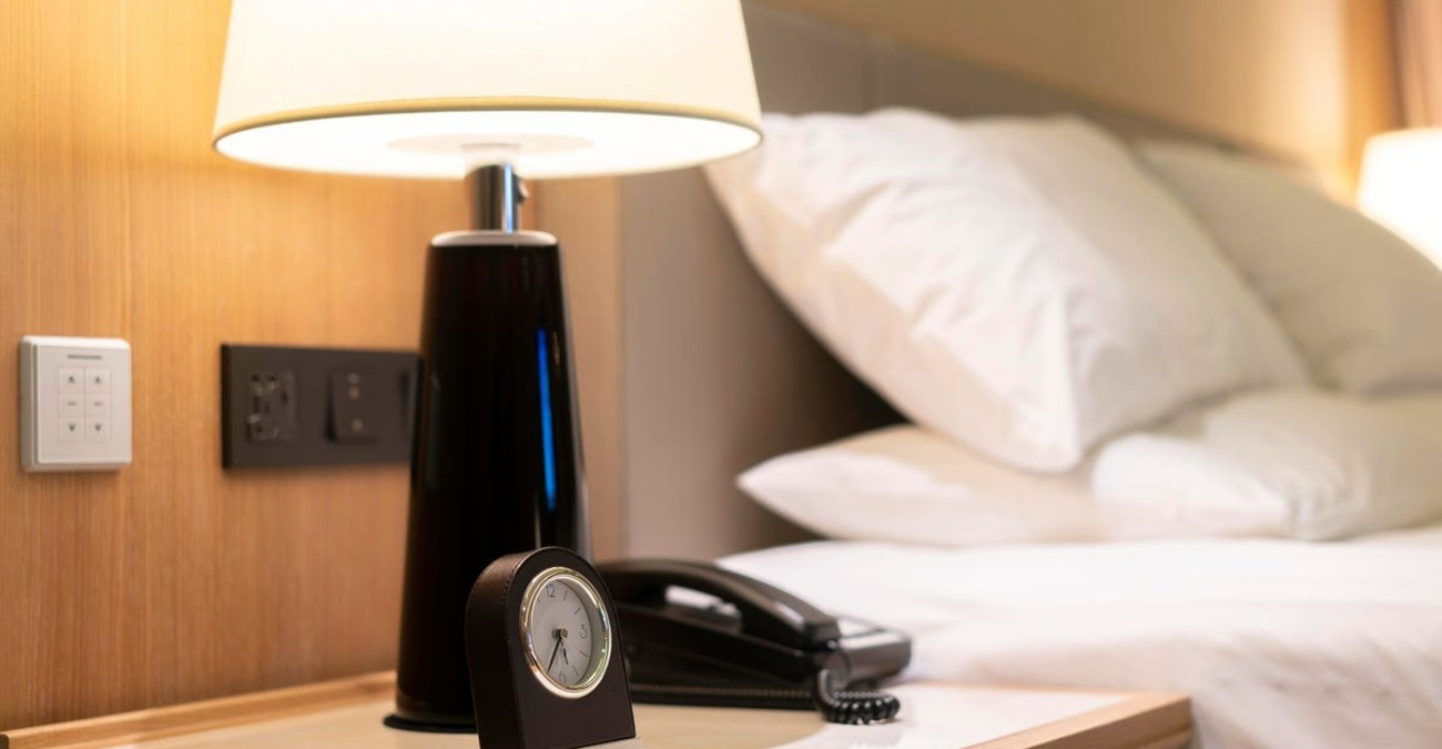 Ο «μεγάλος αδελφός»: Διακοπές σε ξενοδοχείο και... κρυφές κάμερες στο δωμάτιο - Πώς να τις εντοπίσετε
