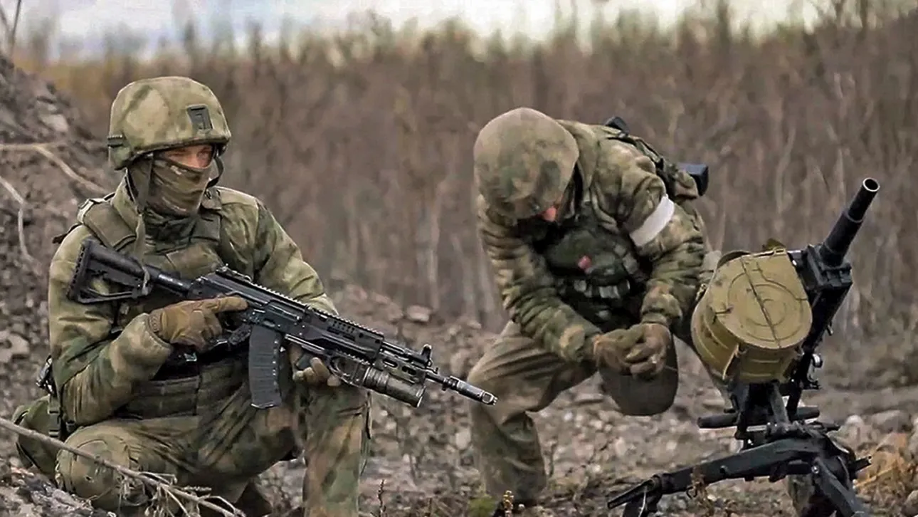 Ρωσία: «Καταλάβαμε δύο χωριά στη νότια Ουκρανία» - Χτύπησε διυλιστήριο το Κίεβο