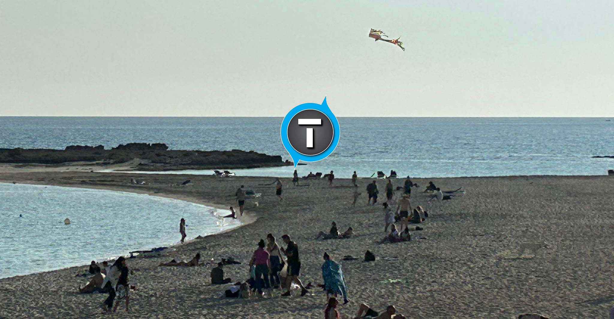 Ήρθε το... καλοκαίρι στην Αγία Νάπα - Πέταξαν χαρταετό στην παραλία -Δείτε φωτογραφίες