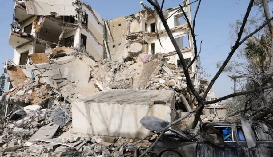 Live: Εννιά νεκροί στο Ιράν στην περιοχή που βρισκόταν ο αγνοούμενος Αμερικανός πιλότος – Καταρρίψαμε τρία αμερικανικά αεροσκάφη υποστηρίζει η Τεχεράνη