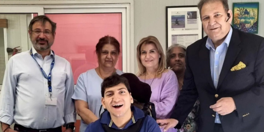Συγκινητικές στιγμές: Η τελευταία μέρα του γιου του Βίκτωρα Παπαδόπουλου στο Μακάρειο νοσοκομείο