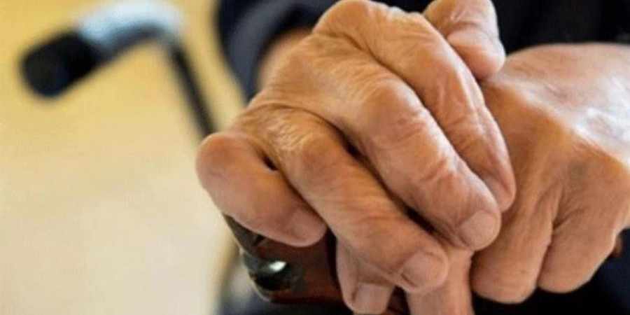 ΚΥΠΡΟΣ: Παίρνουν 74χρονη στο δικαστήριο για την κληρονομιά της -Πρέπει να ζήσει με 316 ευρώ -ΕΓΓΡΑΦΑ