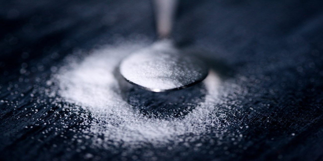 Πόση ζάχαρη χρειαζόμαστε στη διατροφή μας; Μύθοι και αλήθειες για την κατανάλωσή της 