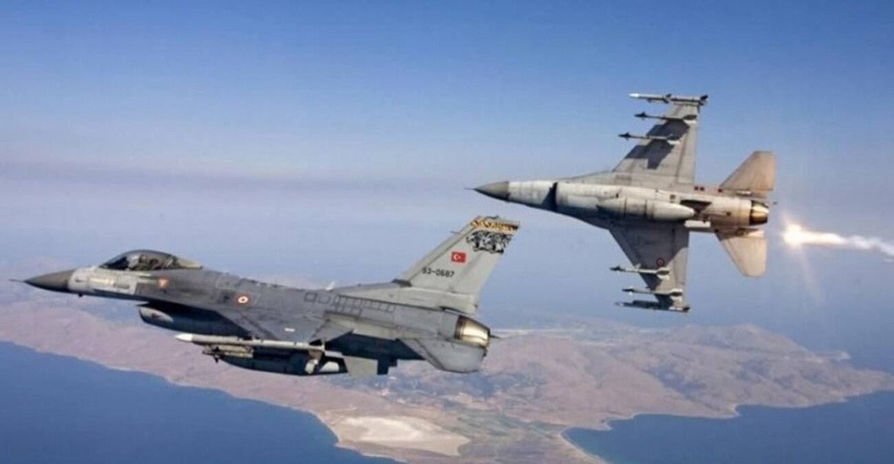 Τουρκικό αεροσκάφος πέταξε πάνω από τη Νεκρή Ζώνη - «Έκανε 5-6 κύκλους πριν απομακρυνθεί...»