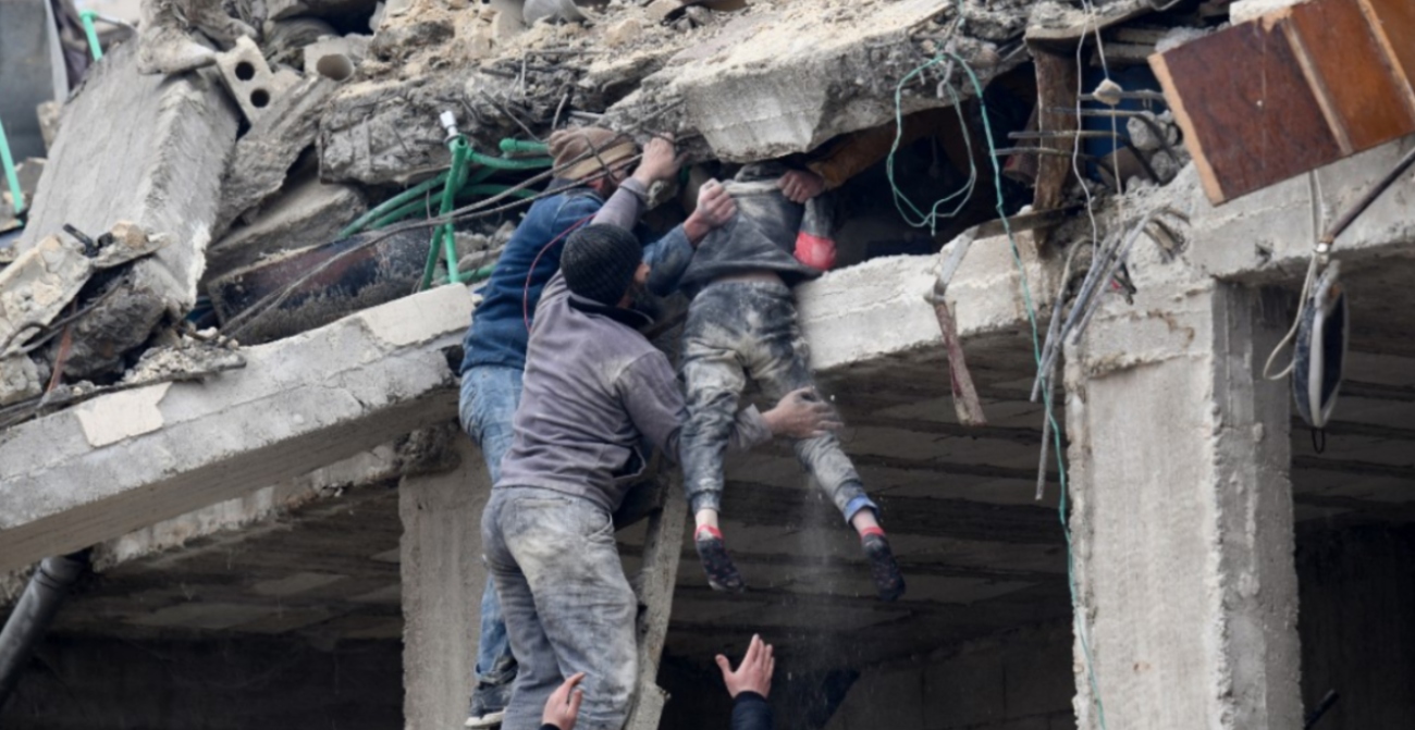 Σεισμοί σε Τουρκία - Συρία: Η Κίνα στέλνει βοήθεια 4,4 εκατ. δολαρίων στη σεισμόπληκτη Συρία