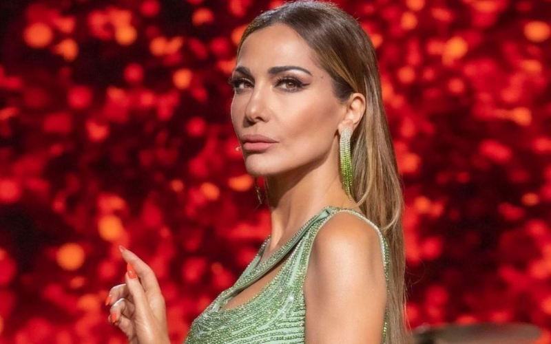 Δέσποινα Βανδή: «Λύγισε» μπροστά στο πιάτο και αποκάλυψε το αγαπημένο της junk food!