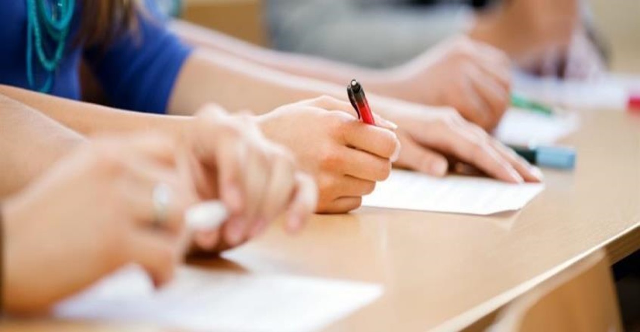 ΑΚΕΛ: Κατέθεσε πρόταση νόμου για κατάργηση των εξετάσεων τετραμήνων