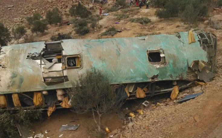 Τραγωδία στο Περού: Λεωφορείο έπεσε σε φαράγγι 80 μέτρων- Τουλάχιστον 44 νεκροί