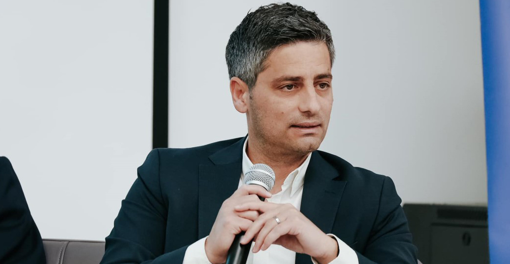 Βανδάλισαν με μπογιές το εκλογικό κέντρο του Μάριου Πελεκάνου - «Τους ενοχλεί το φως και η αλήθεια» -Δείτε φωτογραφίες 