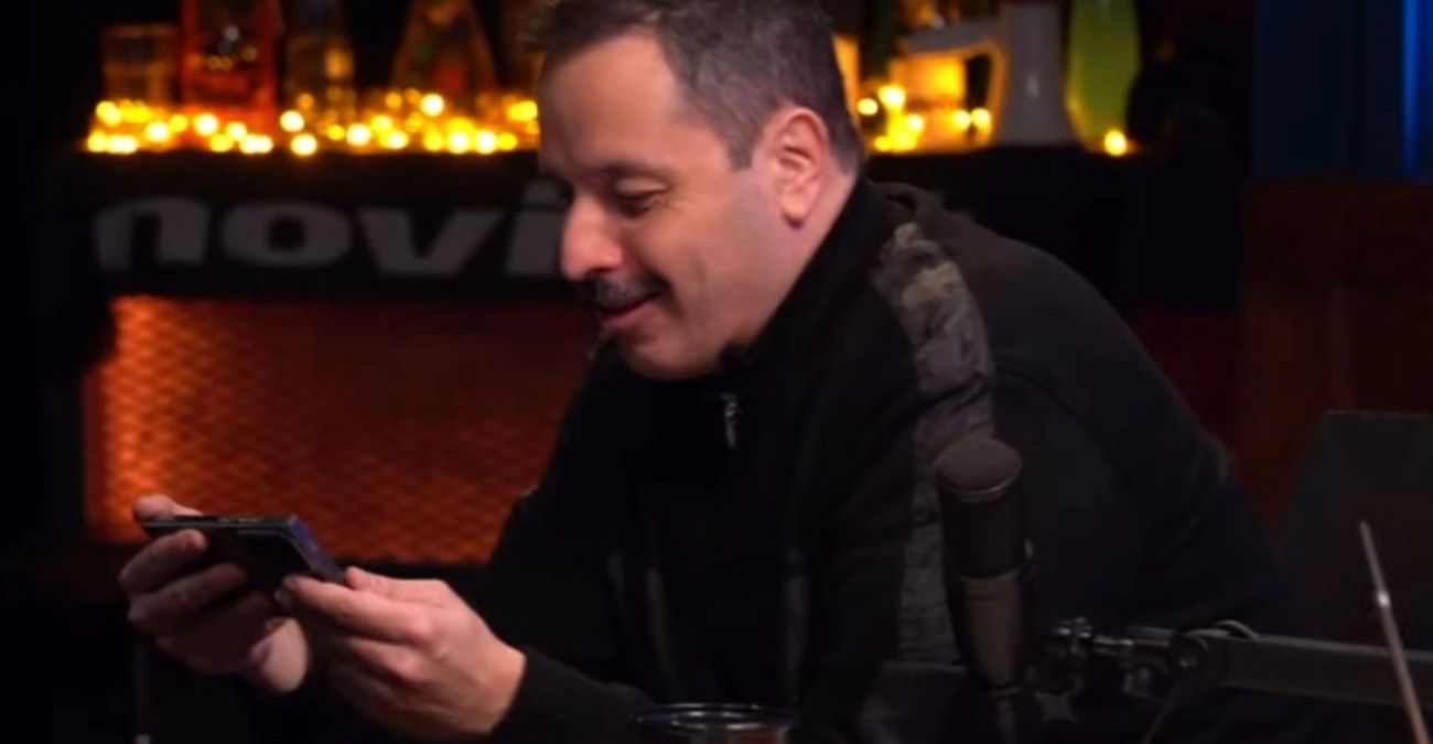 ΕΠΟΣ: Οι live αντιδράσεις του Τσουβέλα στο Παναθηναϊκός-Ρεάλ και το ξέσπασμα στο τέλος