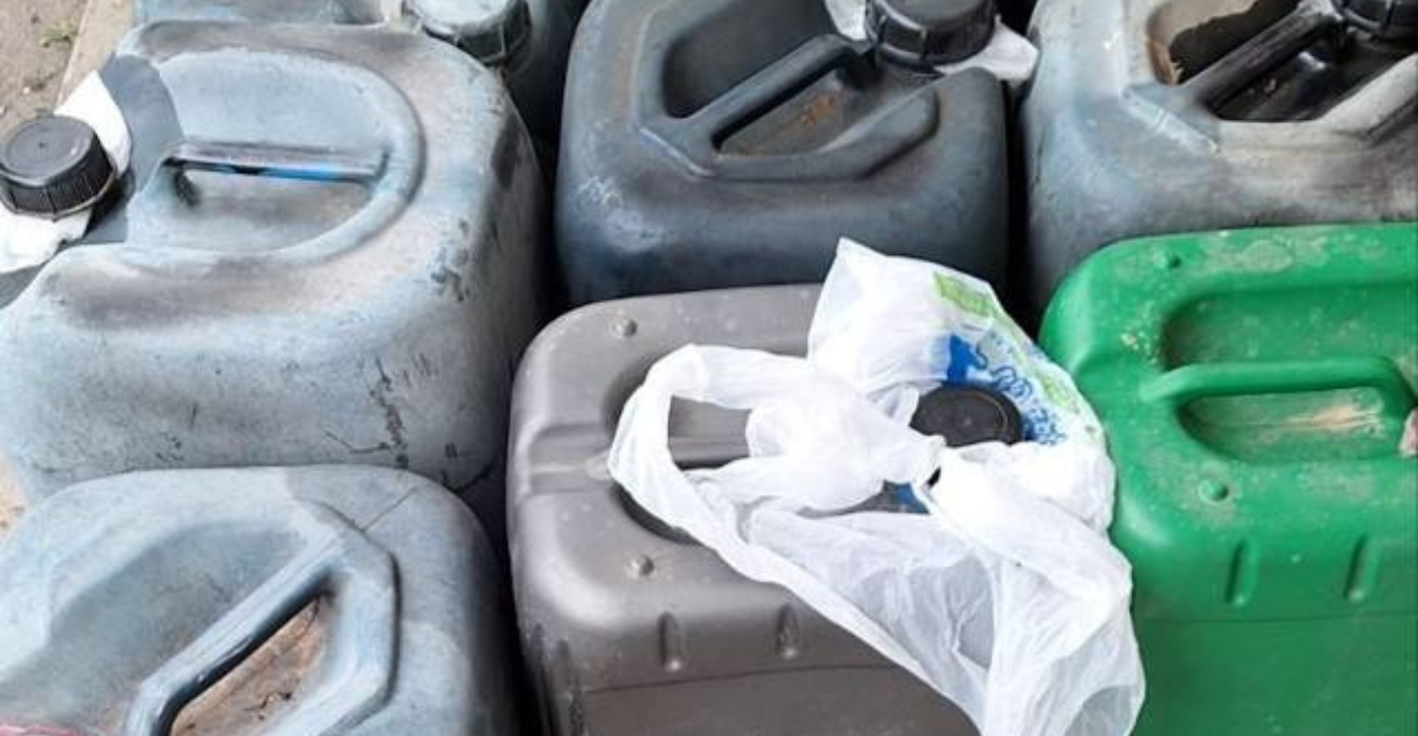 Πιάστηκε με 200 λίτρα καυσίμων στο πορτμπαγκάζ: 80χρονος στο «στόχαστρο» των Τελωνείων στον Άγιο Δομέτιο - Φωτογραφίες