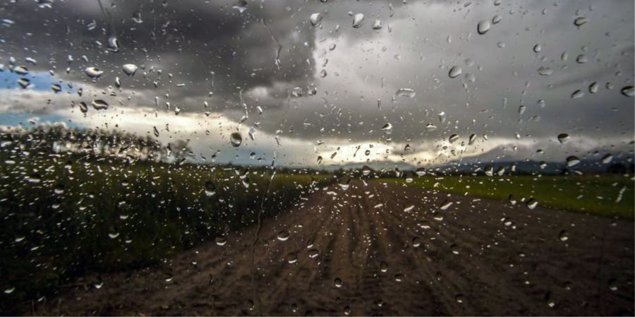 ΚΥΠΡΟΣ-ΚΑΙΡΟΣ: Βροχές με το καλημέρα – Χιόνι και χαλάζι στο «μενού»
