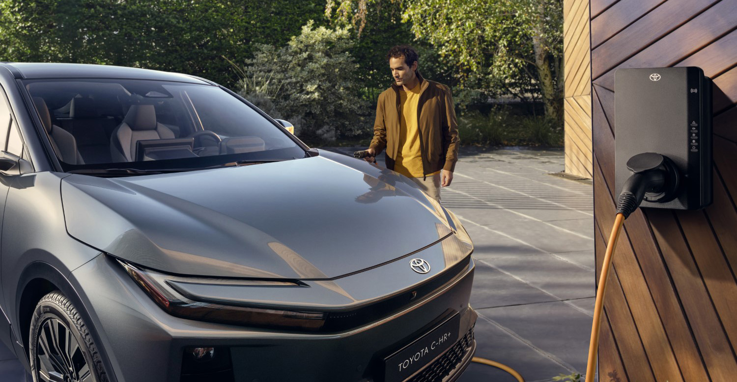 Η Toyota επιταχύνει τη στρατηγική της για την ηλεκτροκίνηση στην Ευρώπη