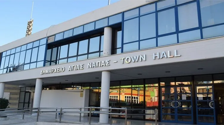 Ψάχνεις δουλειά; Άνοιξαν νέες θέσεις εργασία στον Δήμο Αγίας Νάπας - Αναλυτικά οι μισθοί