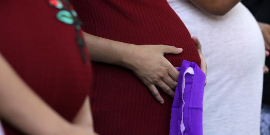 ΕΜΑ - Κυριακίδου: Ο εμβολιασμός προστατεύει τις έγκυες χωρίς να προκαλεί επιπλοκές στην εγκυμοσύνη