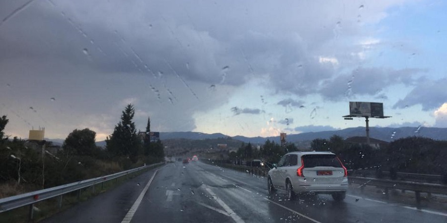 ΕΠ. ΛΕΥΚΩΣΙΑΣ: Έκλεισε δρόμος λόγω βροχών - Ανακοίνωση της Αστυνομίας 