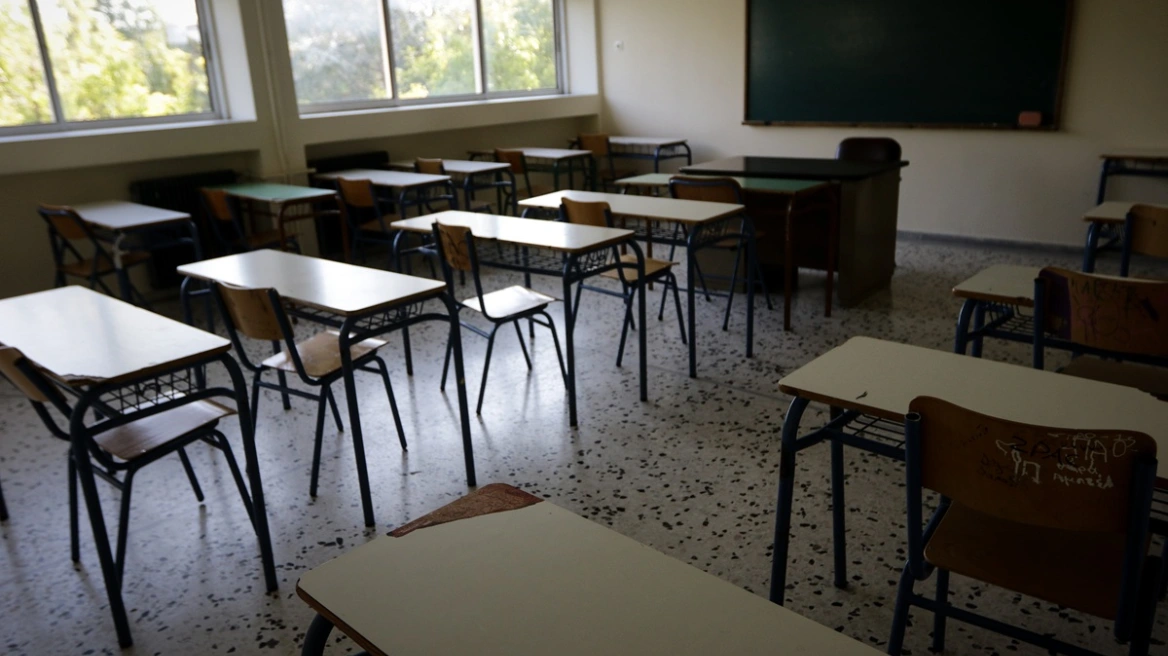 Συνελήφθη γυμναστής σε Γυμνάσιο της Βούλας μετά από καταγγελίες μαθητών για σεξουαλική παρενόχληση
