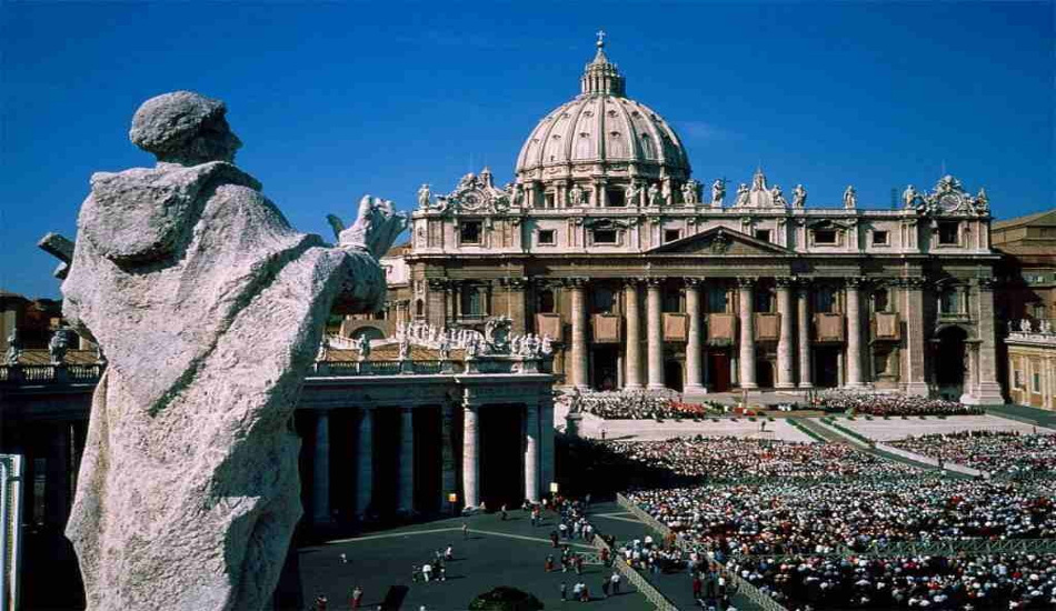 Αντιμέτωπος με κατηγορίες σεξουαλικών εγκλημάτων υψηλόβαθμο στέλεχος του Βατικανού
