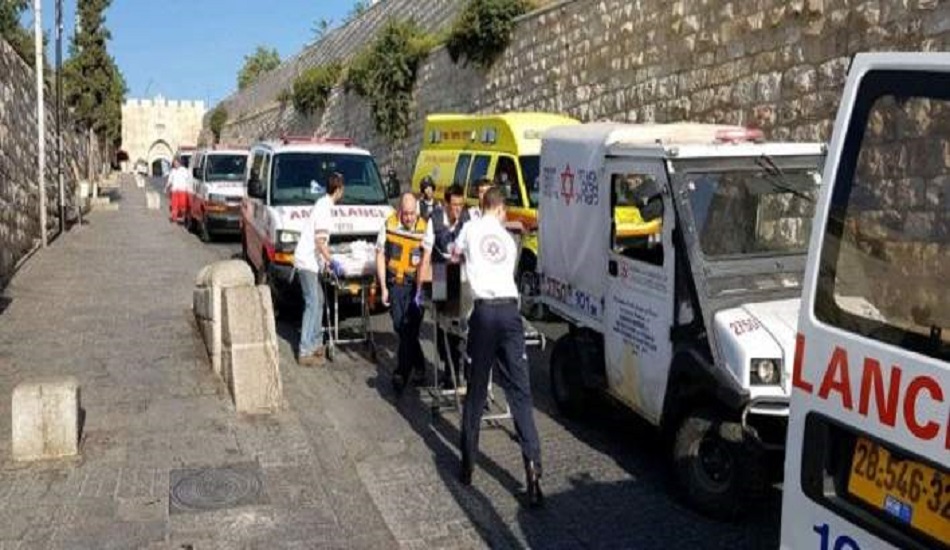 Ένοπλη επίθεση στην Παλαιά Πόλη της Ιερουσαλήμ -3 τραυματίες, νεκροί οι δράστες
