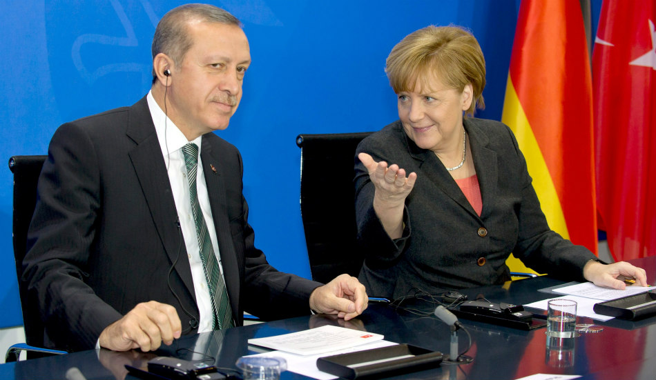 Ερντογάν: Η Γερμανία να μην ανακατεύεται στις εσωτερικές υποθέσεις της Τουρκίας