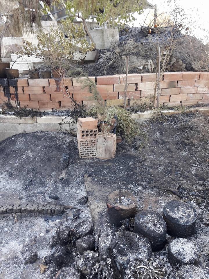 ΠΥΡΚΑΓΙΑ ΟΡΑΣ: Βουλευτής του ΑΚΕΛ έσπευσε στο σημείο - Ανήρτησε φωτογραφίες της καμένης κατοικίας – «Δεν την είχε εντοπίσει η πυροσβεστική»