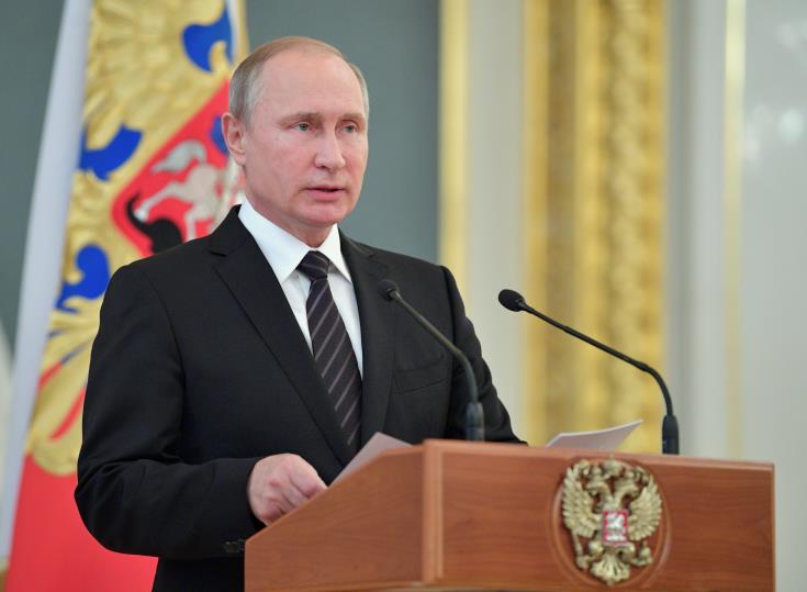 Ο Πούτιν διαβεβαίωσε για μη εμπλοκή της Ρωσίας στον προεκλογικό αγώνα των ΗΠΑ το 2016