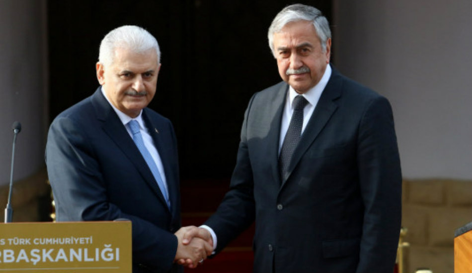 Συνάντηση μίας ώρας με Ακιντζί είχε στα κατεχόμενα ο Τούρκος Πρωθυπουργός