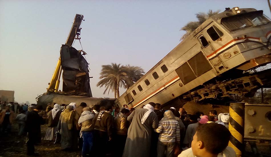 ΑΙΓΥΠΤΟΣ: Δεκάδες νεκροί και τραυματίες από σύγκρουση τρένων