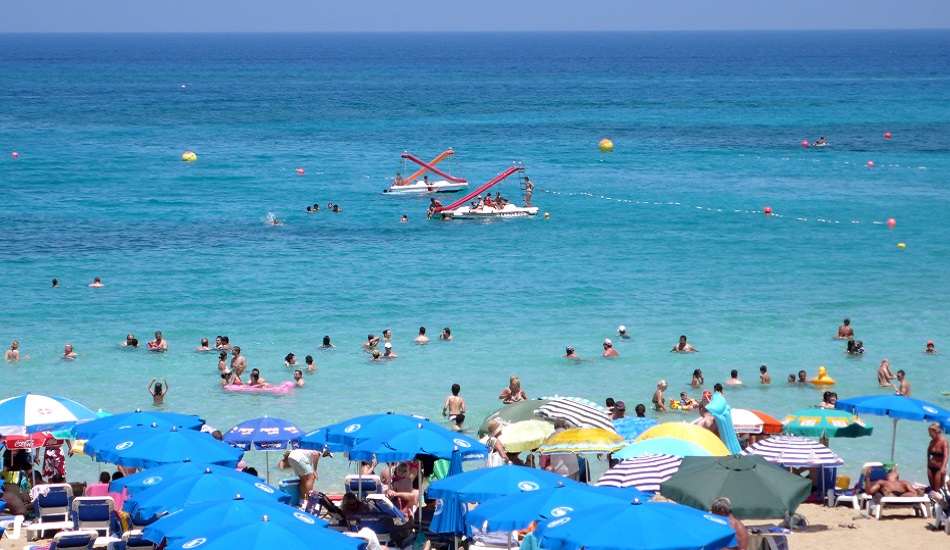 Σε πορεία ρεκόρ η άφιξη τουριστών στην Κύπρο - Τα ρεκόρ που κατέγραψε ο τουρισμός