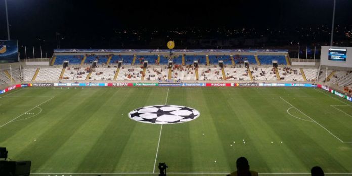 Live ΑΠΟΕΛ – Σλάβια Πράγας (2-0 – photos)