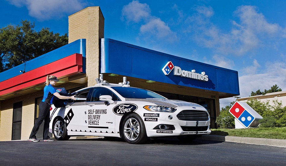 Η πίτσα σου θα εμφανίζεται σε αυτοκίνητο χωρίς οδηγό - Η Domino μαζί με την Ford το ετοιμάζει