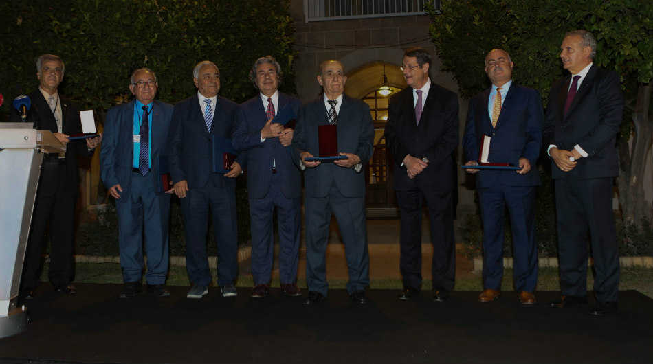 Το μετάλλιο «Εξαίρετης Προσφοράς» απένειμε ο Προέδρος Αναστασιάδης σε έξι προσωπικότητες της ομογένειας