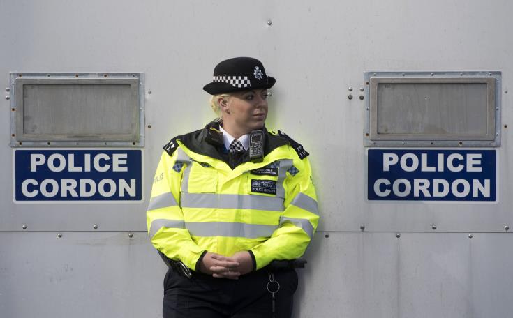 Ύποπτα δέματα ταλαιπώρησαν τους πολίτες και την Αστυνομία στη Βρετανία
