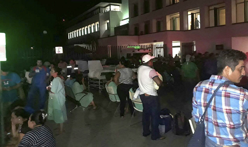 Τουλάχιστον δύο νεκροί από τον σεισμό των 8,1 ρίχτερ στο Μεξικό - Προκλήθηκε μικρό τσουνάμι