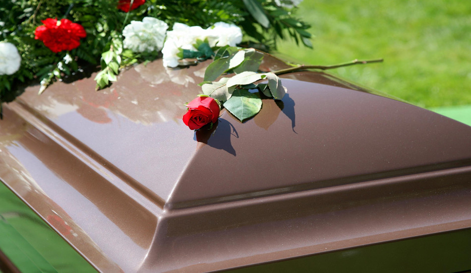 ΚΥΠΡΟΣ: Τέλος στα ρεζιλίκια με τους εράνους στις κηδείες – Υποχρεώνονται οι εκκλησιαστικές επιτροπές χωρίς ενστάσεις