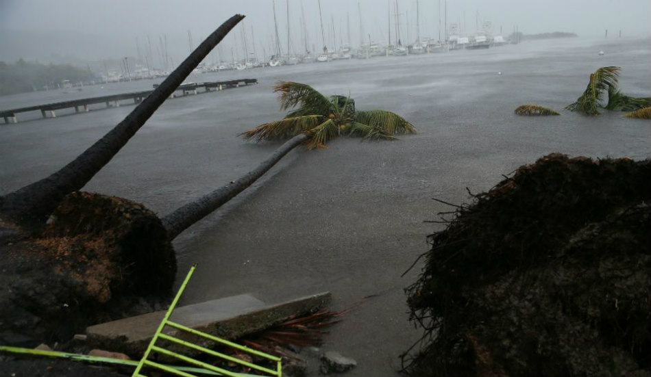 ΗΠΑ: Πλήττει τη Δομινίκα ο κυκλώνας Μαρία