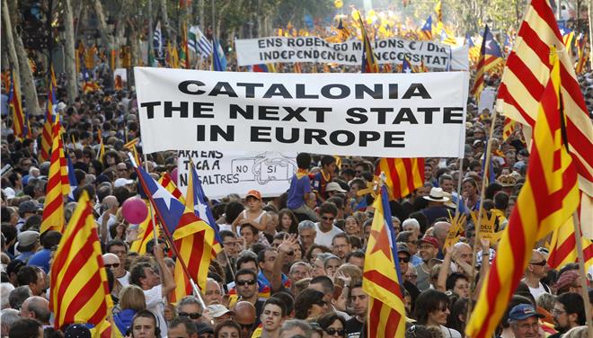 Σε εκλογές τον Ιανουάριο στην Καταλονία προσανατολίζεται η ισπανική κυβέρνηση