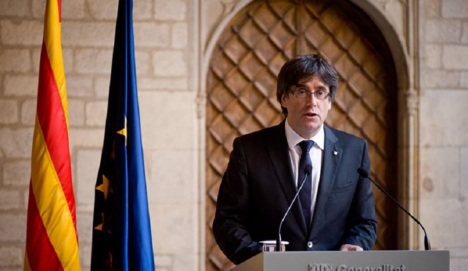 Την ανεξαρτησία της Καταλονία κήρυξε η τοπική Βουλή