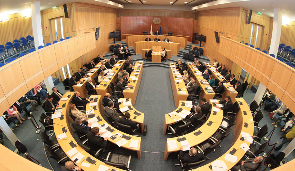 Ψήφισμα της Βουλής για κατάργηση των εγγυήσεων- αποστρατιωτικοποίηση της Κύπρου