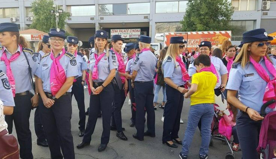 ΛΕΥΚΩΣΙΑ: Γυναίκες της Αστυνομίας και της Πυροσβεστικής περπάτησαν για καλό σκοπό - ΦΩΤΟΓΡΑΦΙΕΣ
