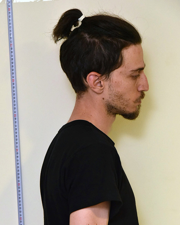 Ο 29χρονος ύποπτος με τα "χίλια" πρόσωπα που συνελήφθη για τη βόμβα στον Παπαδήμο