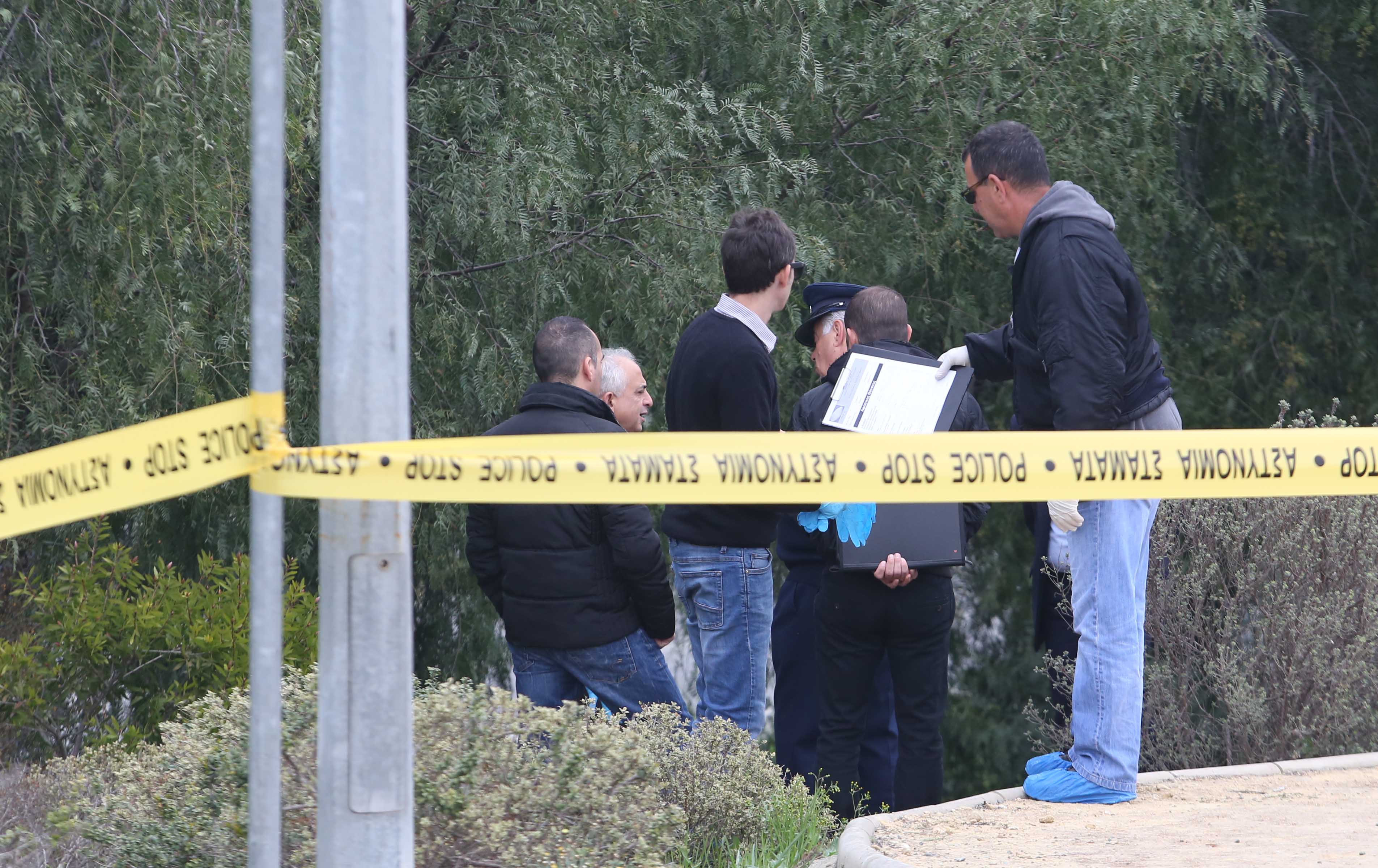 ΛΑΚΑΤΑΜΙΑ: Νεκρός νεαρός σε πάρκο- Εντοπίστηκε σε λίμνη αίματος- Ανοικτό το ενδεχόμενο για εγκληματική ενέργεια
