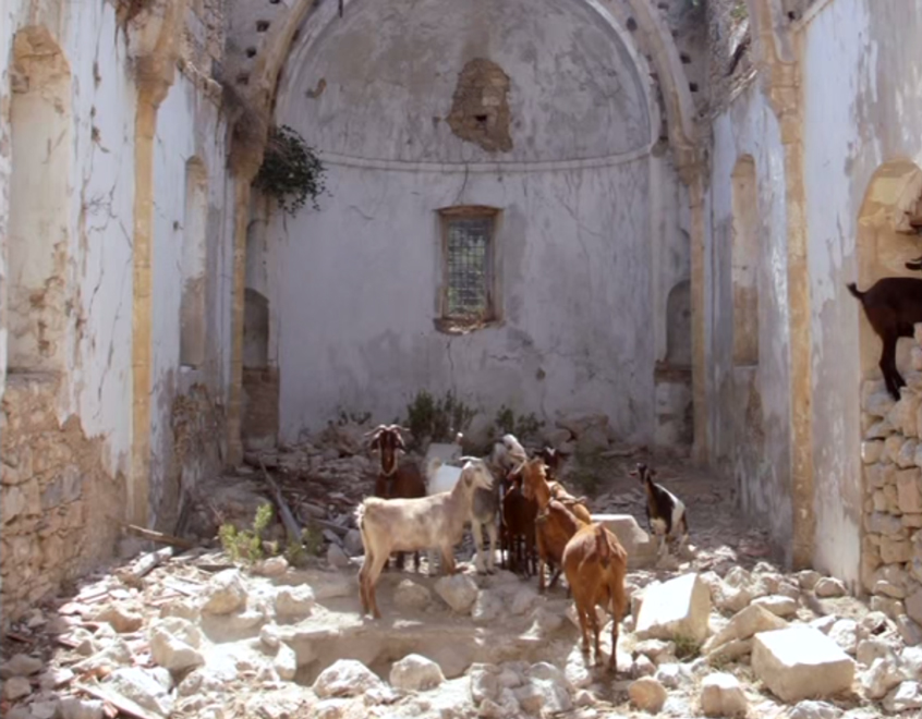 ΚΙΠΡΙΣ: «Μεγάλη ντροπή στην πίστη» - Θα αποκατασταθεί η εκκλησία στην κατεχόμενη Μελούντα που έγινε μάντρα