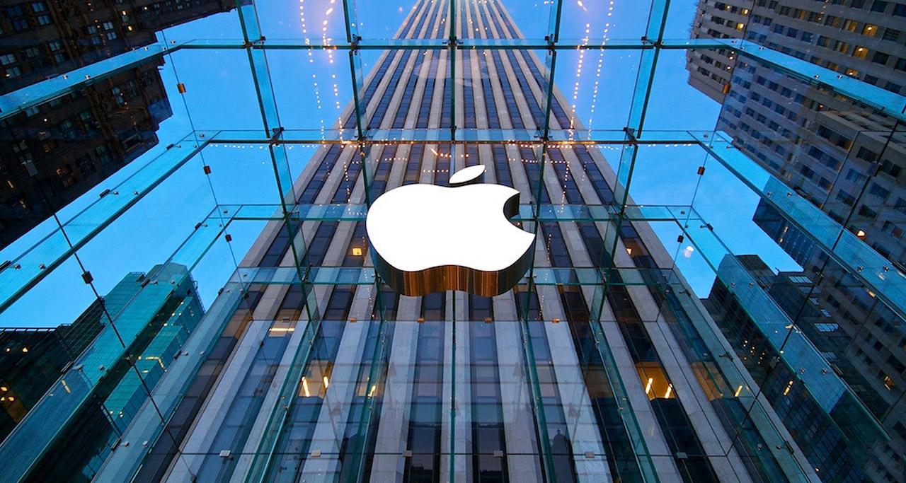 Η Apple ανακοίνωσε τη λύση του προβλήματος – Το κινητό αντικαθιστούσε από μόνο του γράμματα