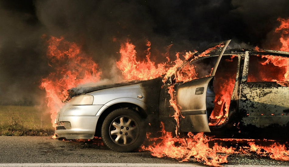 ΛΕΜΕΣΟΣ:  Φωτιές σε οχήματα ανέργων