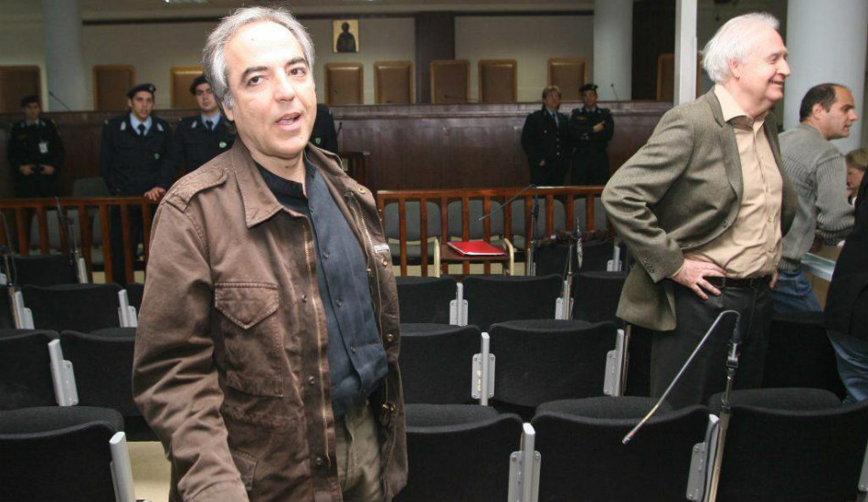 ΕΛΛΑΔΑ: Ο Κουφοντίνας βγαίνει για πρώτη φορά από τη φυλακή – «Αδιανόητο» λέει ο Κ. Μητσοτάκης