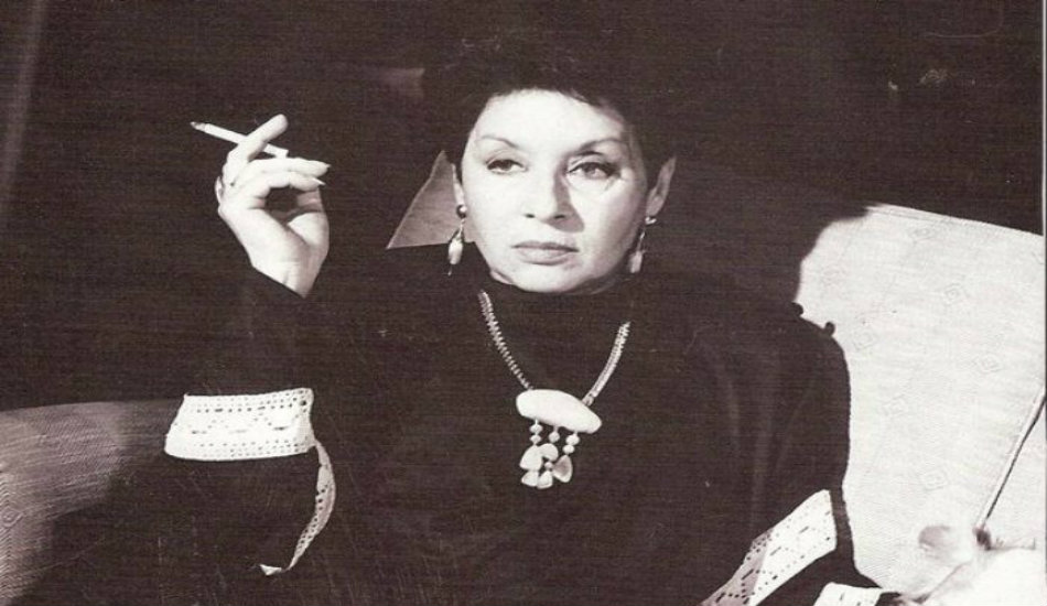 Μόνικα Βασιλείου. Η αδελφή του πρώην προέδρου της Δημοκρατίας που η χούντα της στέρησε τη μητρότητα και τη φώναζαν «Εαμοβουλγάρα». Η κυρία του Κυπριακού Θεάτρου